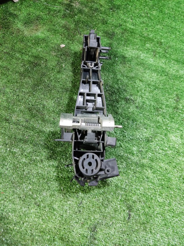 Ручка двери Land Rover Discovery 2006 3