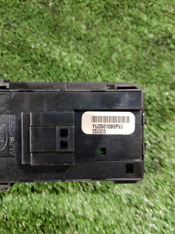 Кнопка стеклоподъемника Land Rover Discovery 2006 3