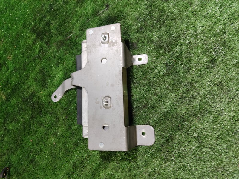 Блок управления дифференциалом Land Rover Discovery 2006 3