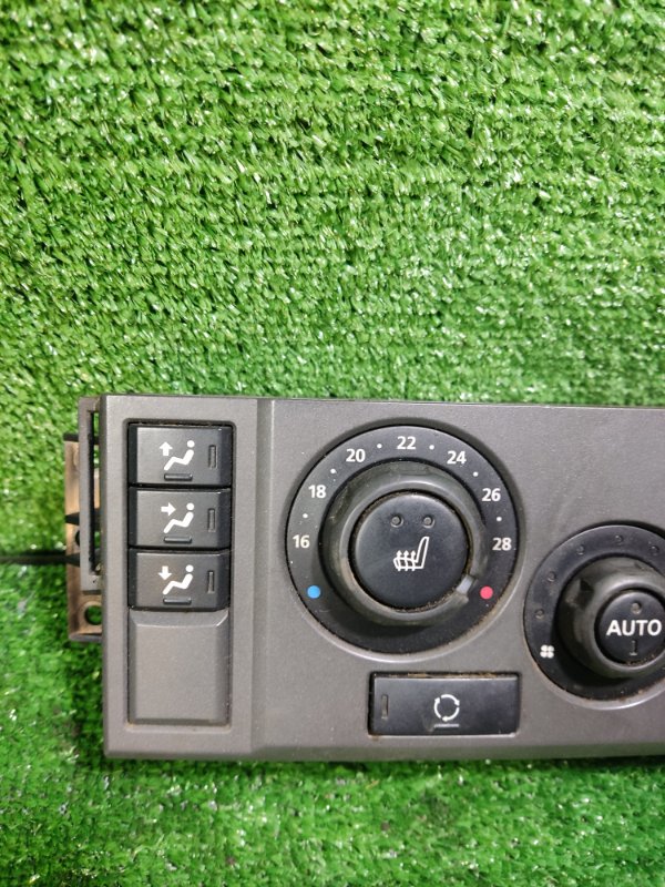 Блок управления климат-контролем Land Rover Discovery 2006 3