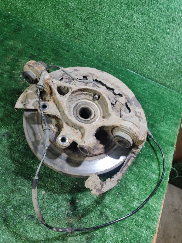 Кулак задний Land Rover Discovery 2006 3
