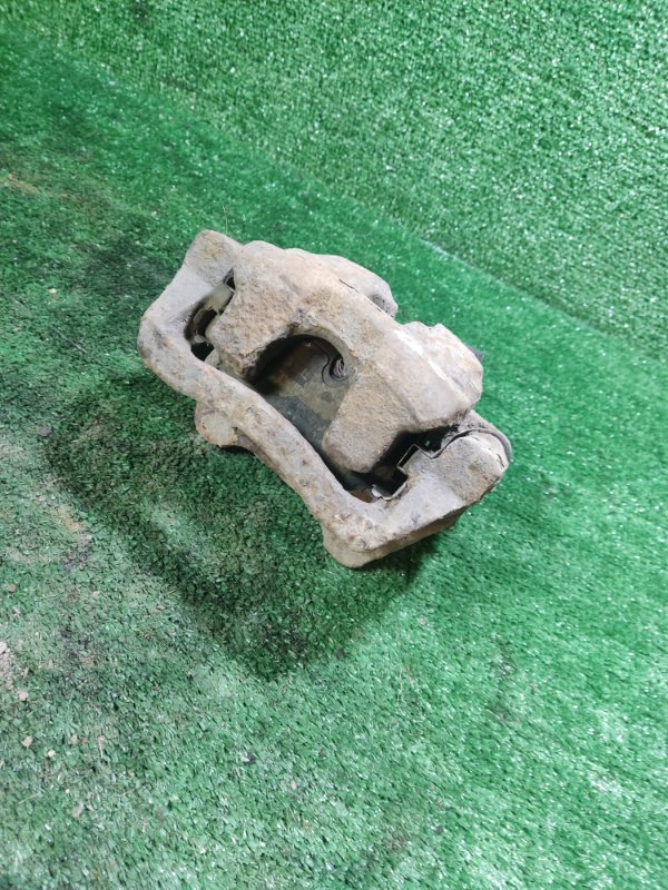 Суппорт тормозной Land Rover Discovery 2006 3
