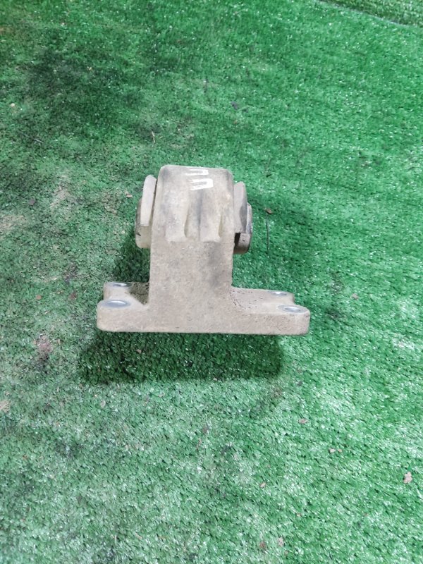 Опора кпп Land Rover Discovery 2006 3