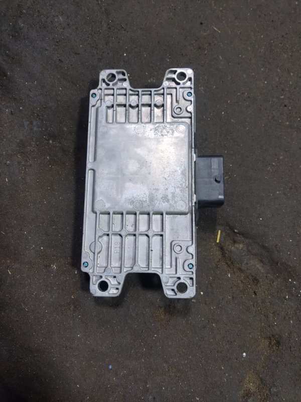 Блок управления АКПП Nissan Serena