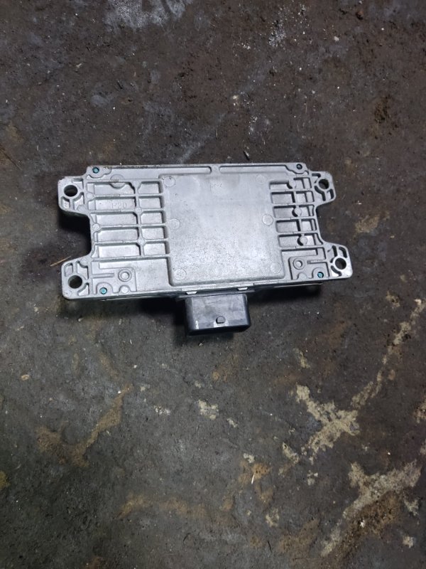 Блок управления АКПП Nissan Serena
