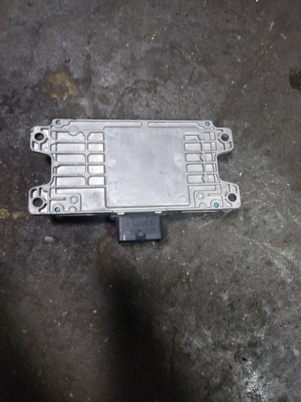 Блок управления АКПП Nissan Serena