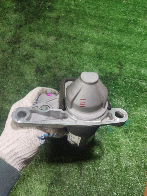 Стартер Nissan X-Trail T31