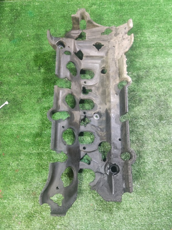 Накладка клапанной крышки Toyota Land Cruiser 2008 200