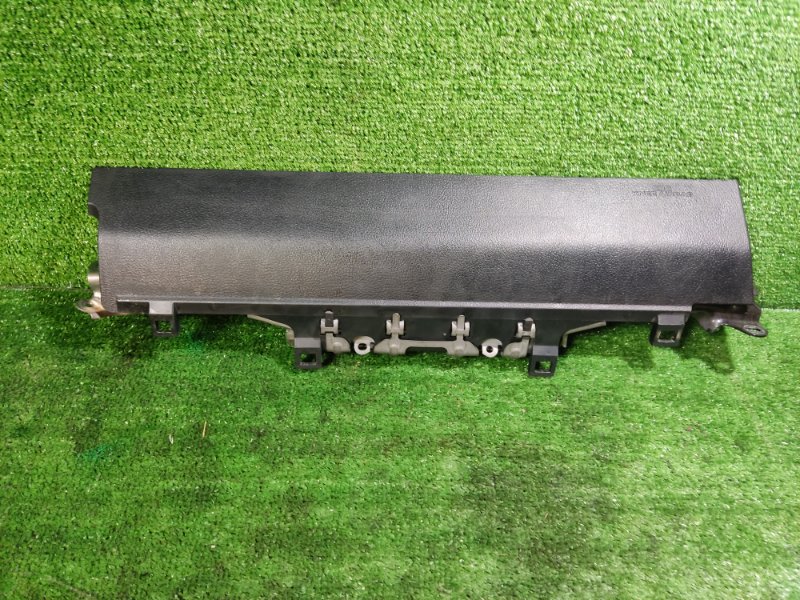 Подушка безопасности нижняя Toyota Land Cruiser 2008 200