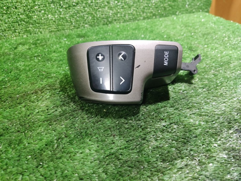 Блок кнопок руля Toyota Land Cruiser 2008 200