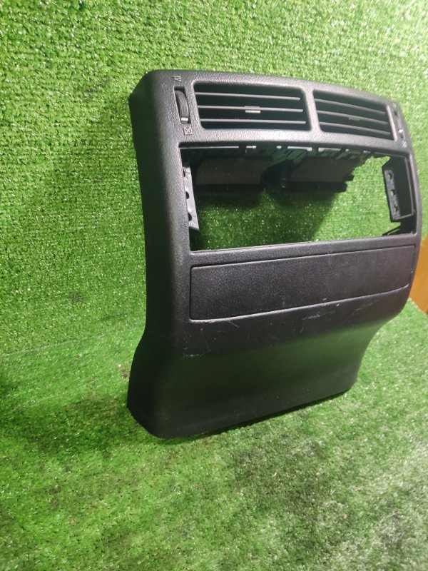 Панель блока климата Toyota Land Cruiser 2008 200