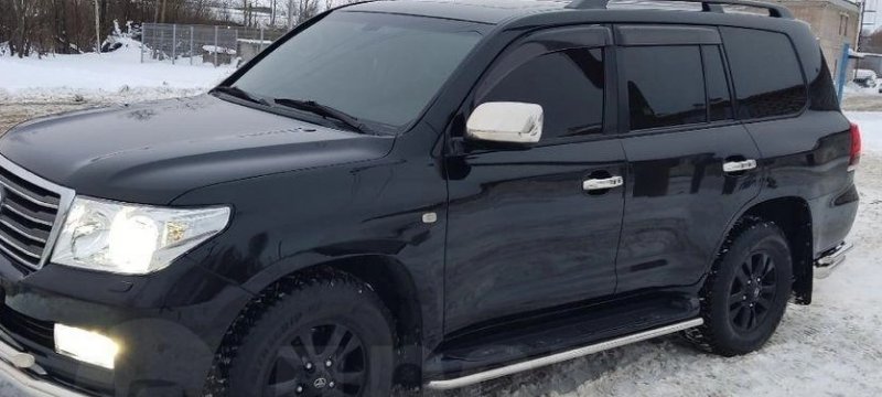 Защита порогов Toyota Land Cruiser 2008 200