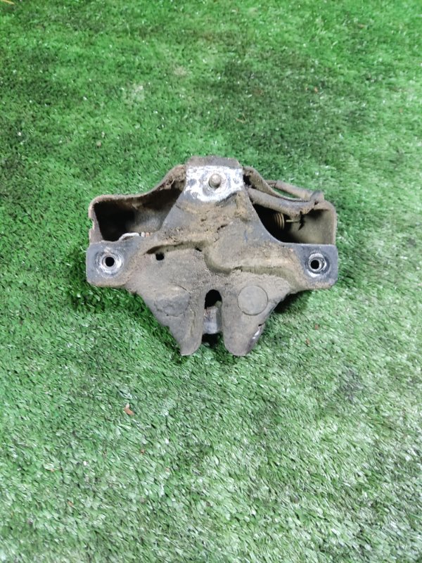 Замок капота Toyota Land Cruiser 2008 200