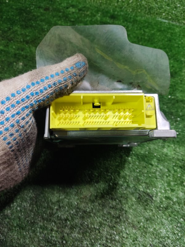 Блок управления AIR BAG Toyota Land Cruiser 2008 200