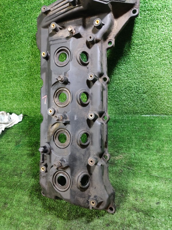 Крышка клапанная Toyota Land Cruiser 2008 200