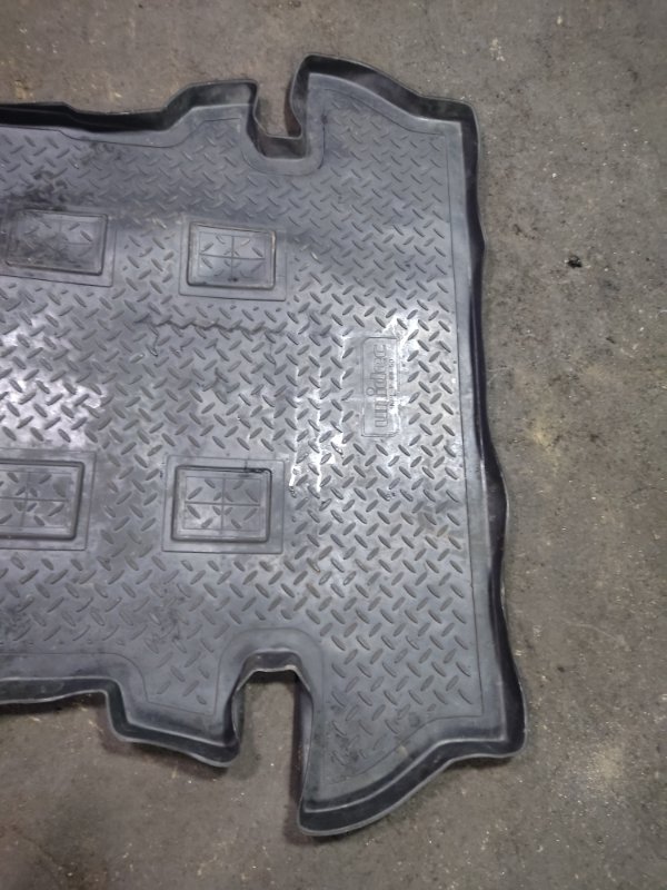 Коврик багажника Toyota Land Cruiser 2008 200