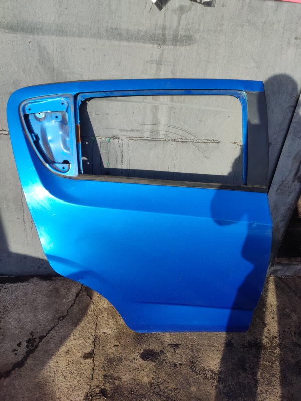 Дверь задняя правая Chevrolet Aveo T300