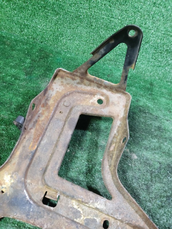 Площадка под аккумулятор Chery M11 2010 A3