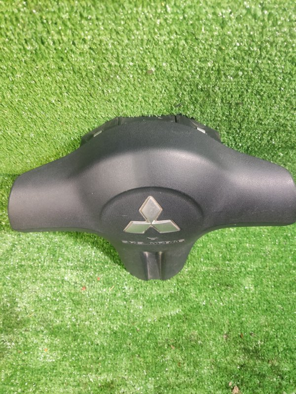 Подушка безопасности в руль Mitsubishi Colt