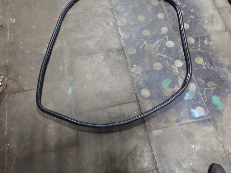 Уплотнитель дверного проема Jeep Grand Cherokee 2012 WK2