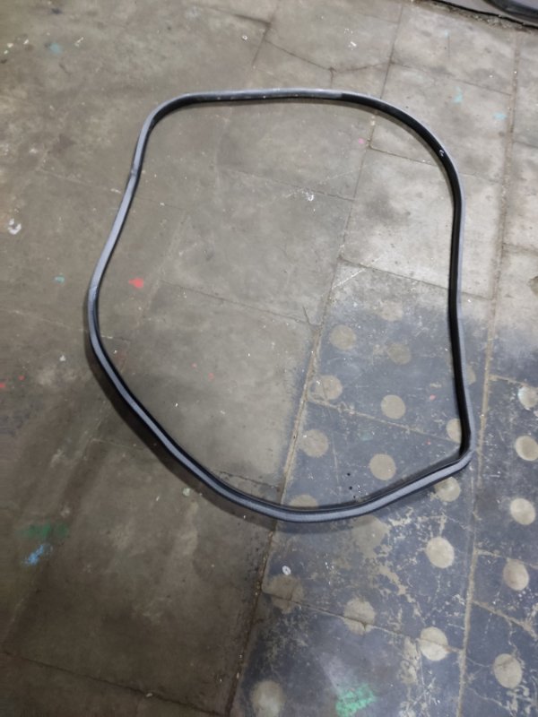 Уплотнитель дверного проема Jeep Grand Cherokee 2012 WK2