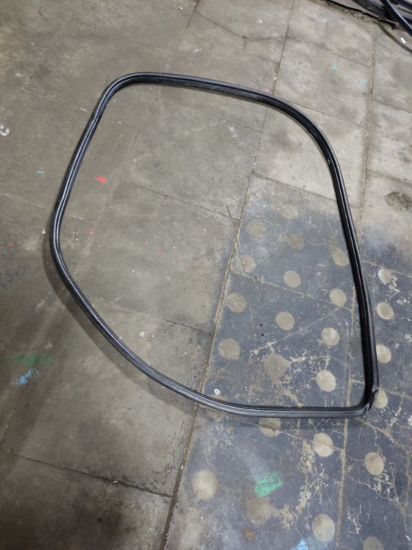 Уплотнитель дверного проема Jeep Grand Cherokee 2012 WK2