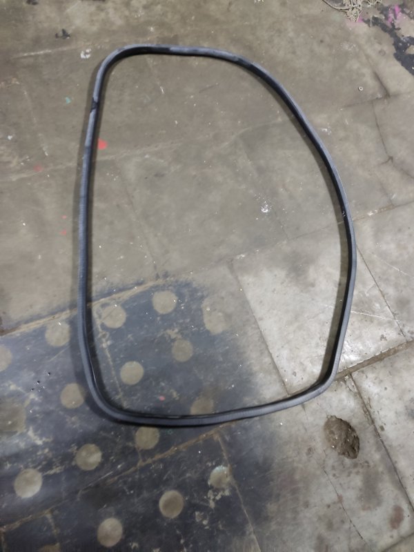 Уплотнитель дверного проема Jeep Grand Cherokee 2012 WK2