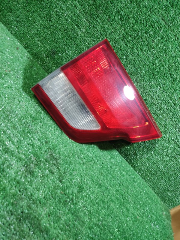 Фонарь крышки багажника Jeep Grand Cherokee 2012 WK2