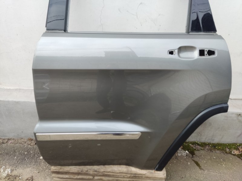 Дверь задняя левая Jeep Grand Cherokee 2012 WK2