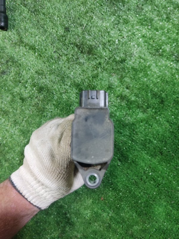 Катушка зажигания Nissan Tiida C11