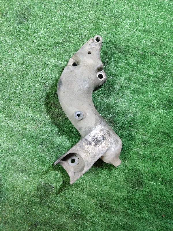 Кронштейн двигателя Peugeot 206 2008