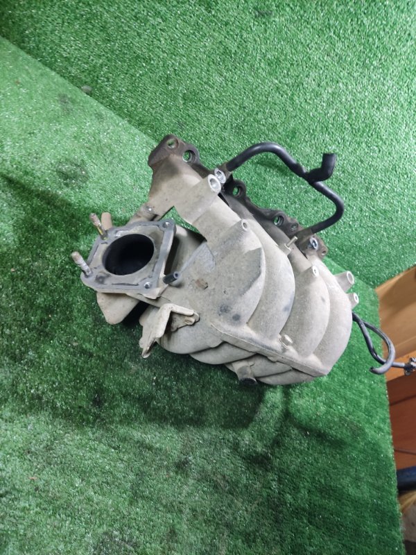 Коллектор впускной Mazda Premacy 2000 CP