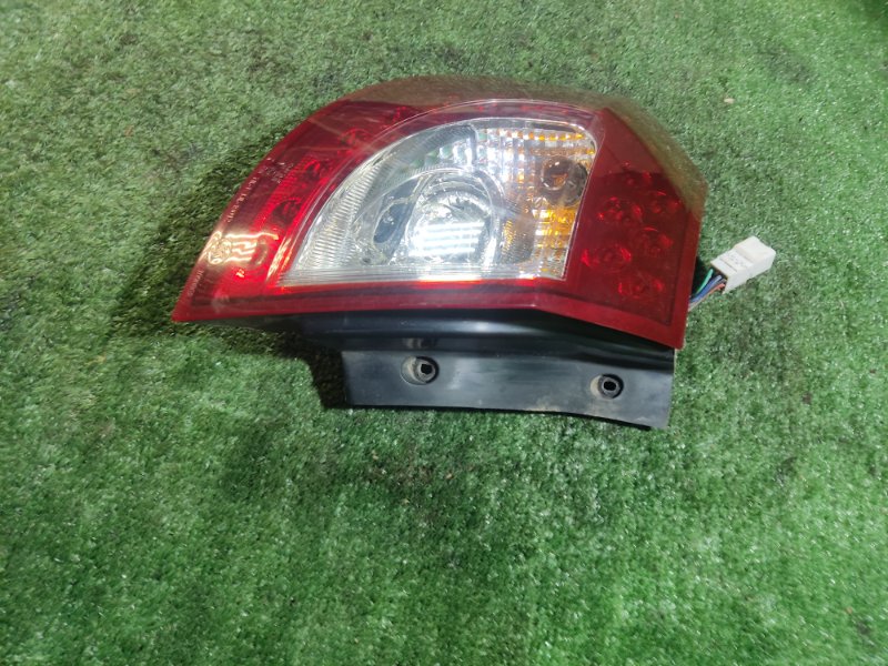 Фонарь задний левый Geely Emgrand 2014 X7