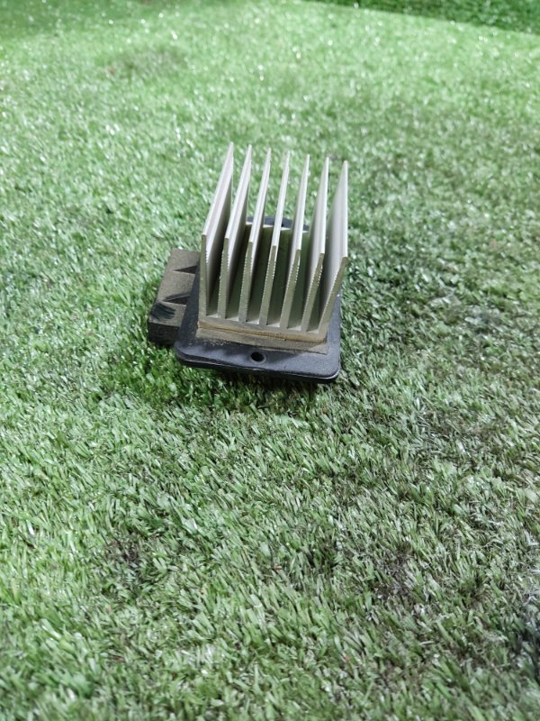 Резистор отопителя Geely Emgrand 2019 7