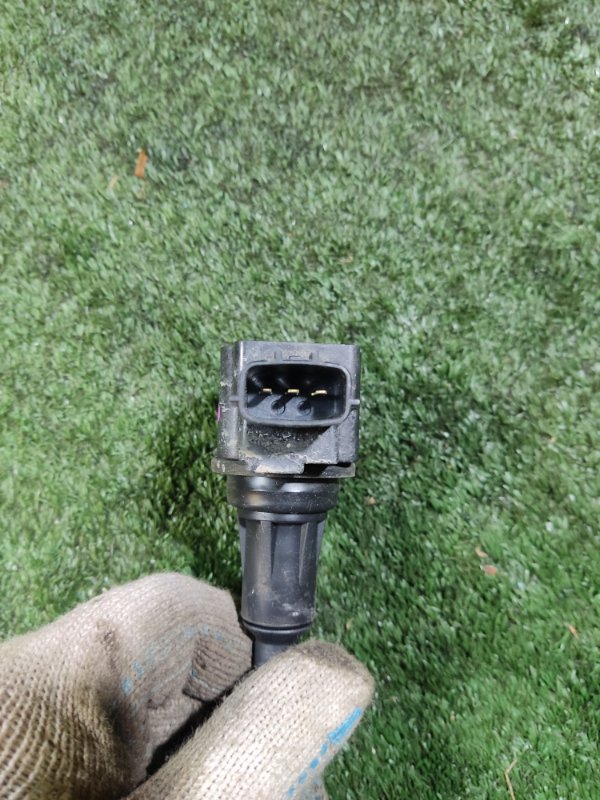 Катушка зажигания Nissan Tiida C11