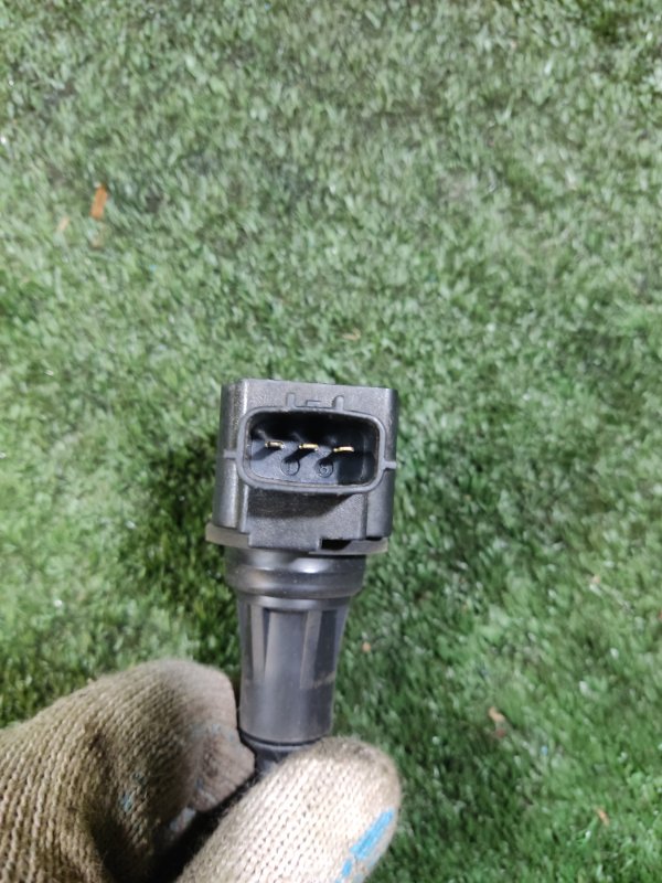 Катушка зажигания Nissan Tiida C11