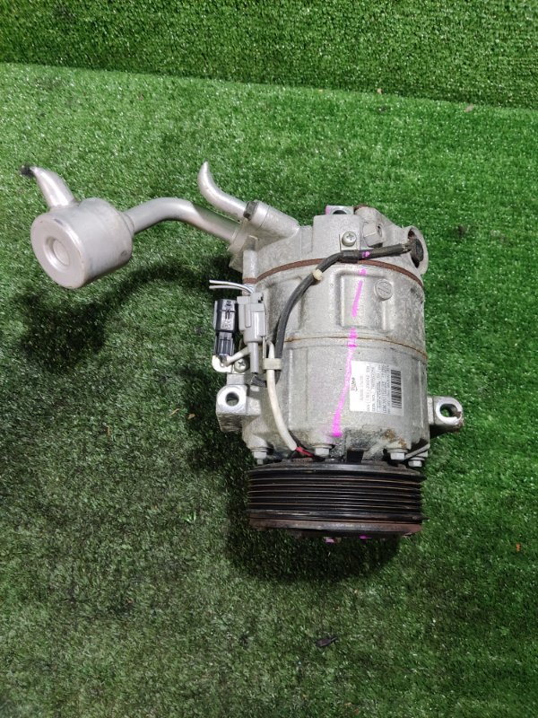 Компрессор кондиционера Nissan Qashqai J10
