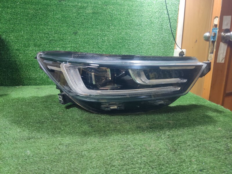 Фара правая Chery Tiggo 2023 8 Pro Max