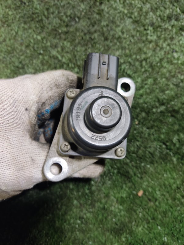 Клапан EGR Nissan Serena C25