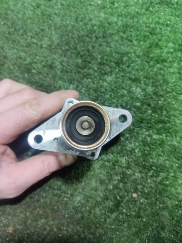 Клапан EGR Nissan Bluebird Sylphy