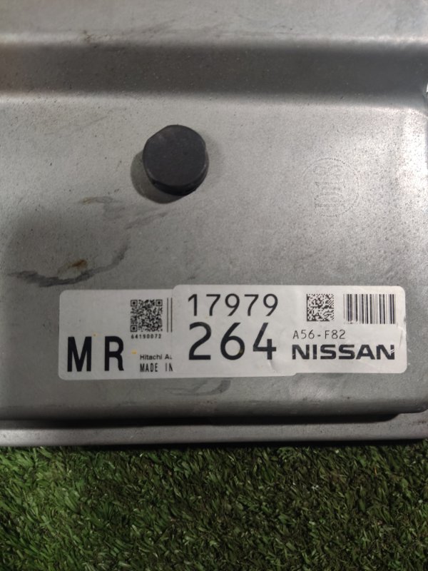 Блок управления двигателем Nissan Bluebird Sylphy
