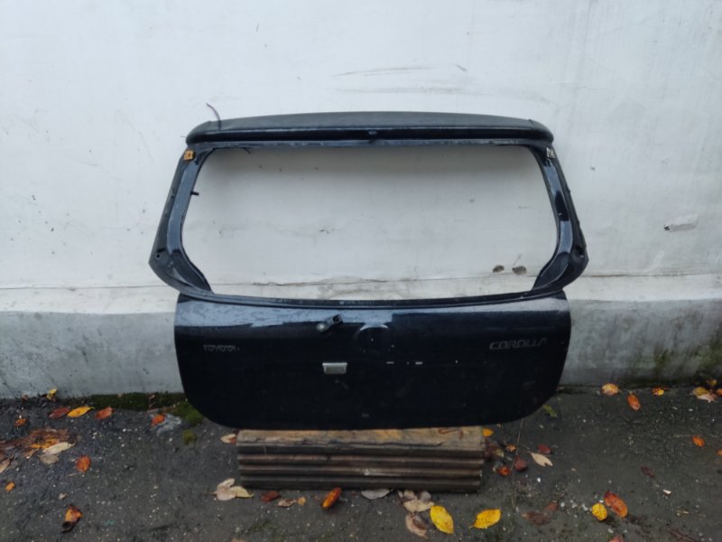 Дверь багажника Toyota Corolla E120