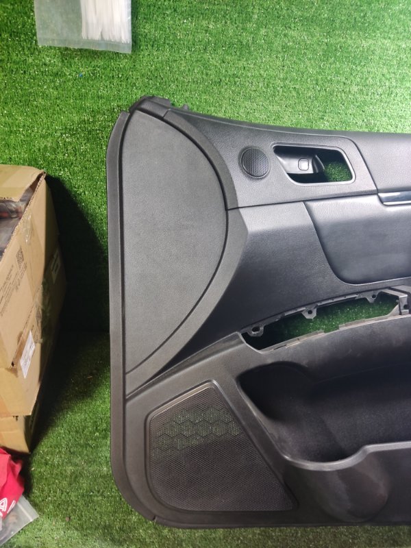 Обшивка двери Geely Emgrand EC7 2014 FE-1