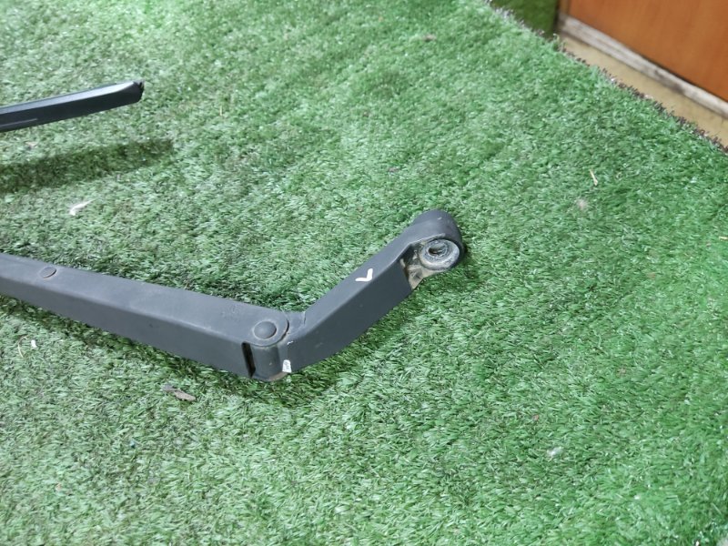 Поводок дворника Geely Emgrand EC7 2014 FE-1