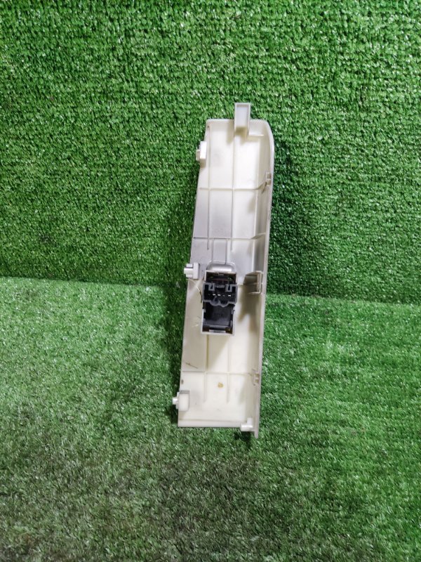 Кнопка стеклоподъемника Geely Emgrand EC7 2014 FE-1