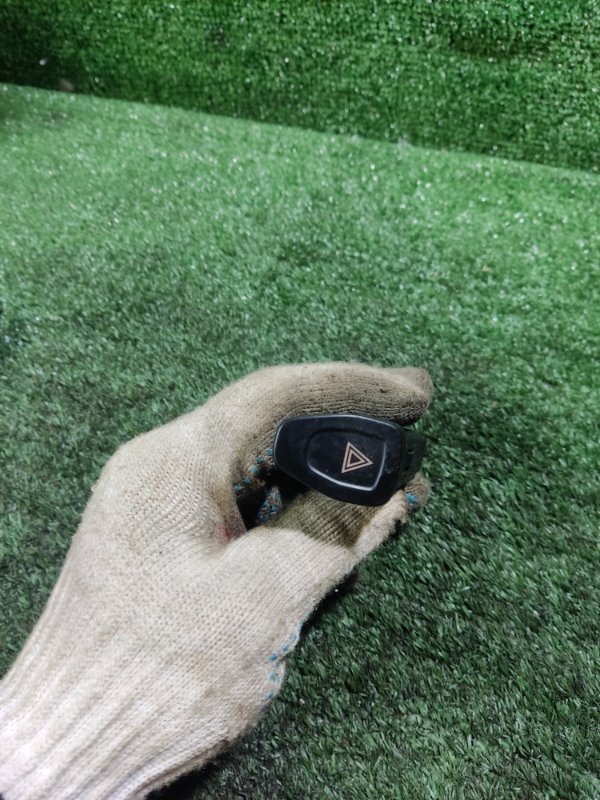 Кнопка аварийной сигнализации Geely Emgrand EC7 2014 FE-1
