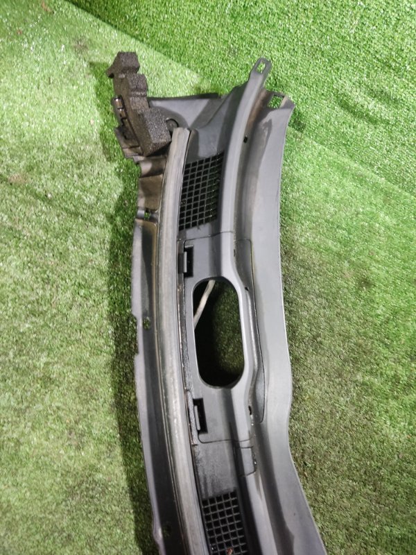 Жабо Nissan Almera 2013 G15