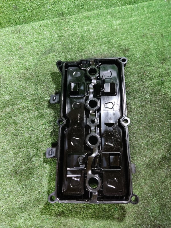 Клапанная крышка Nissan Sylphy TB17