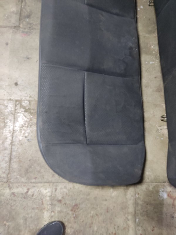 Задние сидения Nissan Almera 2013 G15