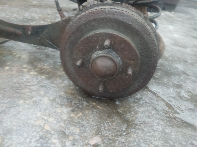 Задняя балка Ford Focus 2005 1